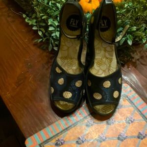 Fly London wedge oh so comfy blk blue and creamy gold polka dots.